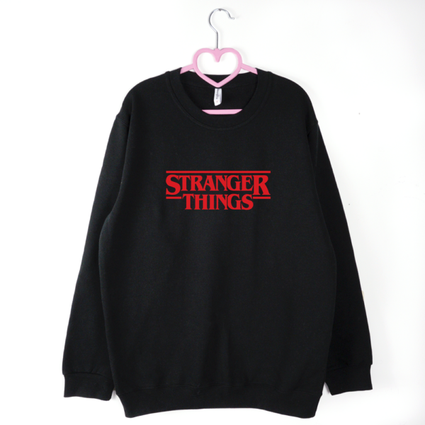 czarna bluza Stranger Things