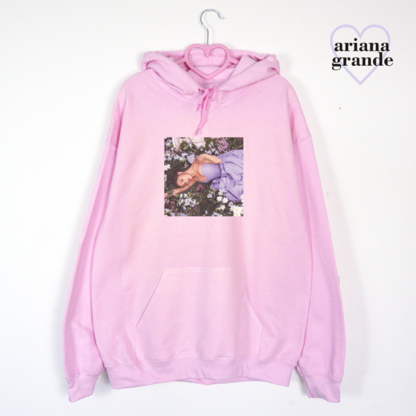 Różowa bluza z nadrukiem Ariana Grande Lavender