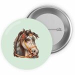 przypinka z kolorowym koniem