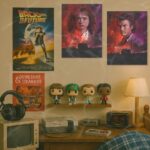 Plakat Stranger Things Steve Harrington i Nancy Wheeler w pokoju fana