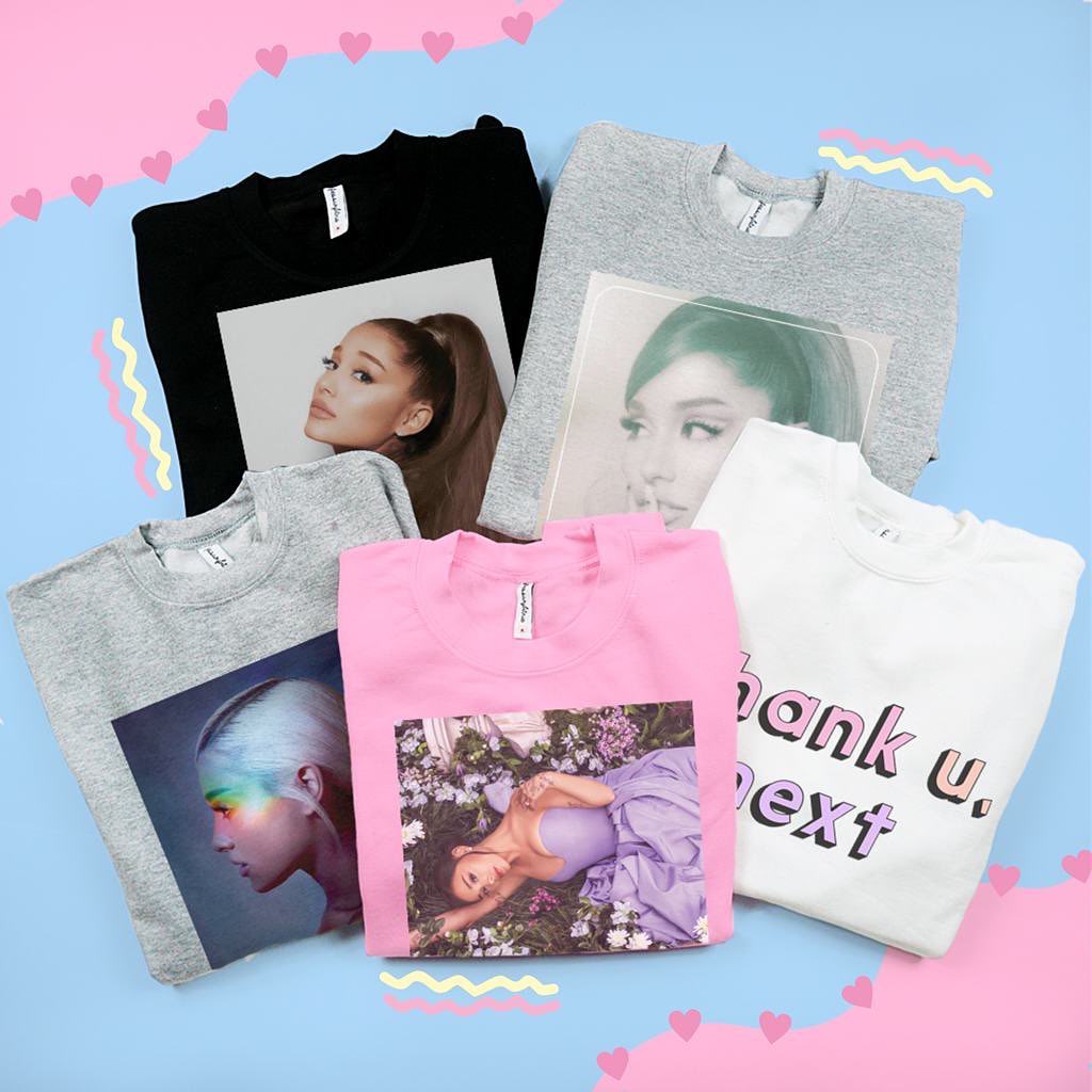 Kolorowe bluzy sportowe z motywem Ariana Grande