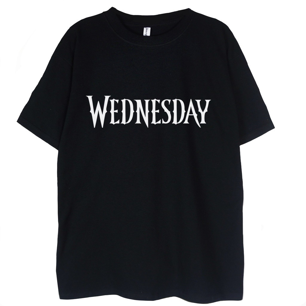 t-shirt czarny z nadrukiem wednesday addams logo