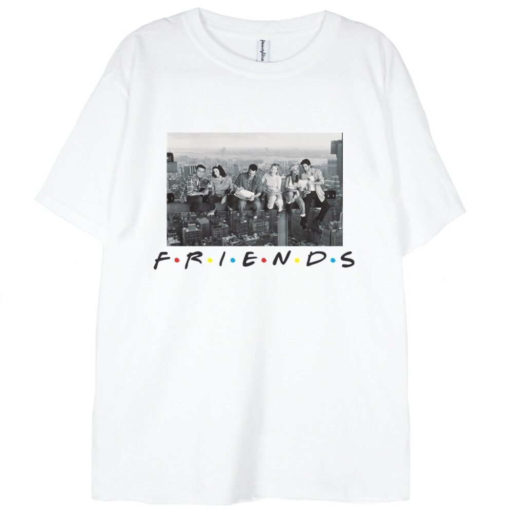 t-shirt biały z grafiką przyjaciele