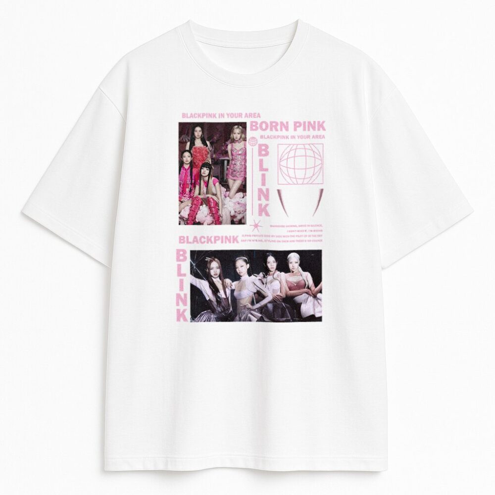 Biały T-shirt Blackpink Pink Venom z pastelowo-różową grafiką, zdjęciami Jisoo, Jennie, Rosé i Lisa w stylizacjach Born Pink, motywem globe i tekstami "BLACKPINK IN YOUR AREA BORN PINK BLINK" – wygodny merch dla fanów K-pop.