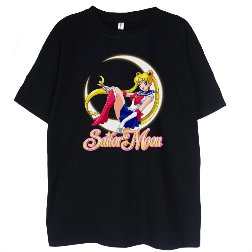 t-shirt czarny z grafiką sailor moon usagi