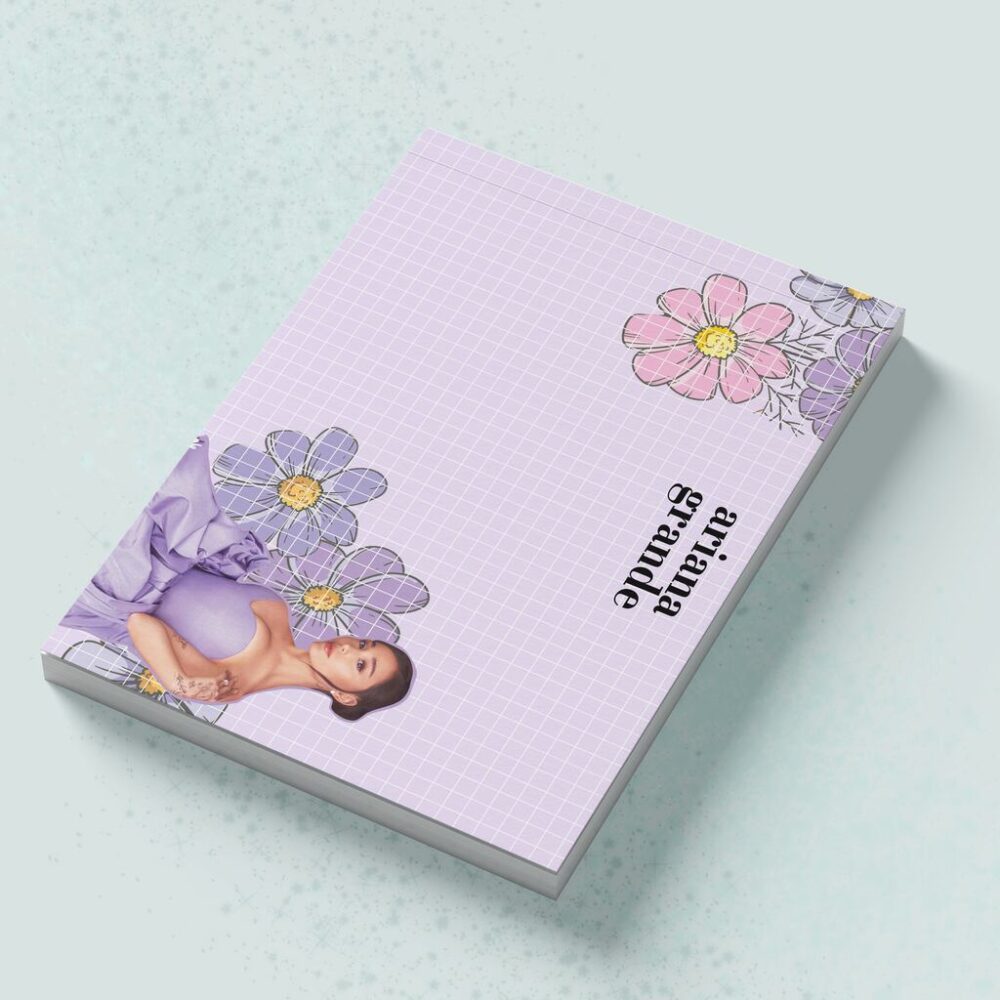 Duży notes Ariana Grande Lawenda A5 — zdjęcie 3
