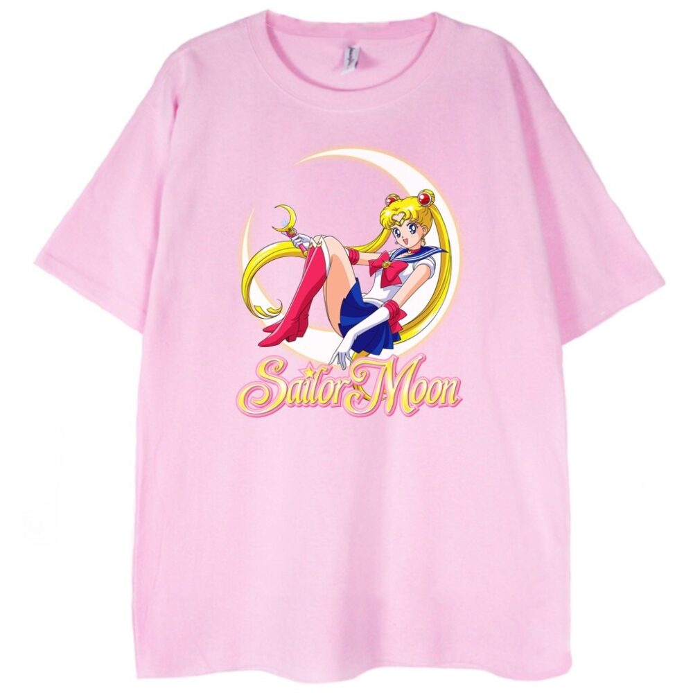 t-shirt różowy z grafiką sailor moon usagi