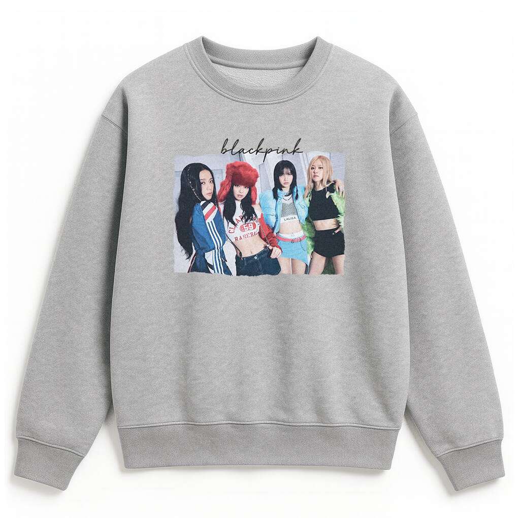 Szara bluza Blackpink Shut Down – stylowy merch K-pop bez kaptura Bluza Blackpink Shut Down szara miła w dotyku z motywem Blackpink