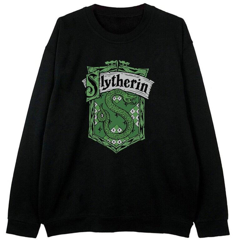 czarna bluza z grafiką godła somu slytherin