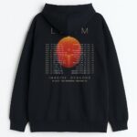 Bluza Imagine Dragons Loom Tour 2025 tył – czarna hoodie z listą dat LOOM World Tour 2025 i słońcem w tle