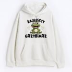 Bluza Żajebisty Grzybiarz - żaba na środku i duży napis
