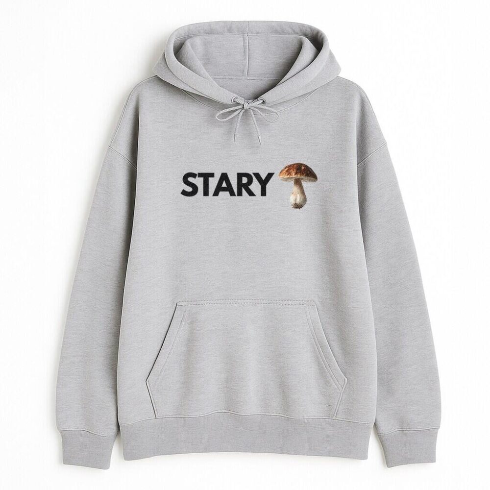 Przód na jasnej dzianinie - duży napis STARY i mały symbol