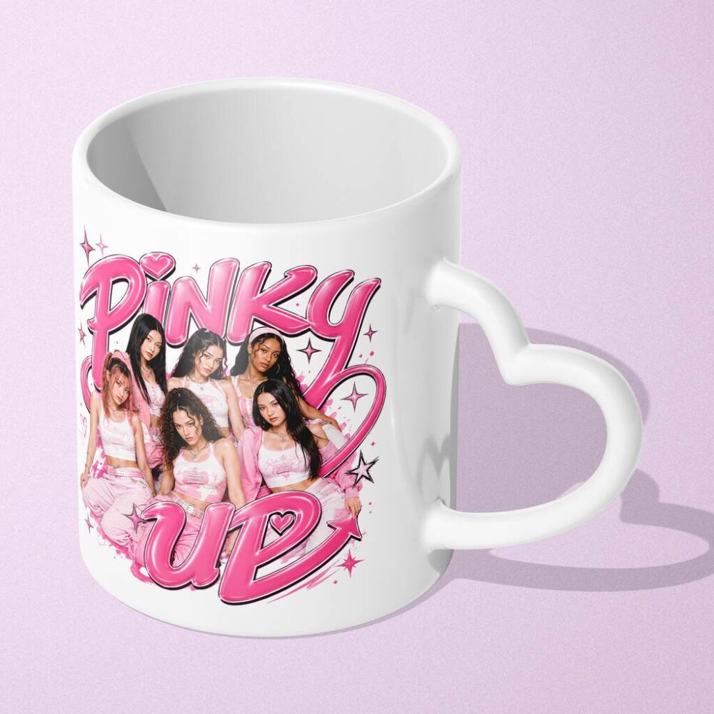 Kubek Katseye Pinky Up — zdjęcie 2